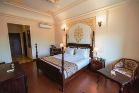 WelcomHeritage Mount Valley Resort - Ranthambore