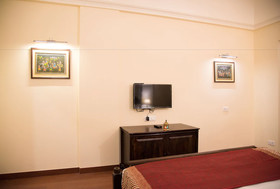 WelcomHeritage Mount Valley Resort - Ranthambore