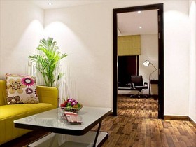 Joy Inn & Suites by OYO Rooms