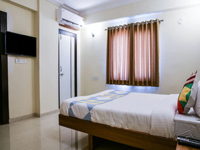 Amar Kunj Apartment by OYO Rooms