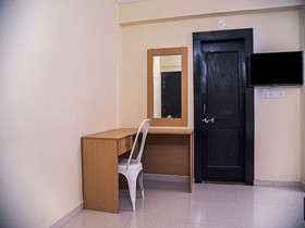 Amar Kunj Apartment by OYO Rooms