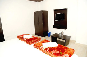 Ashapura Hotel
