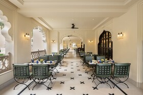Aurika Hotels