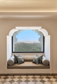 Aurika Hotels