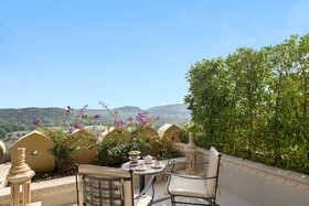 Aurika Hotels