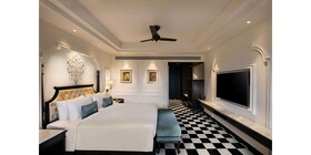 Aurika Hotels