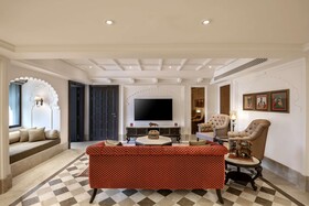 Aurika Hotels