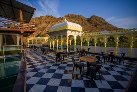 Badigarh Palace Resort