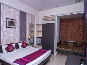 Everest International