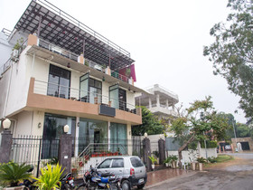 Everest International