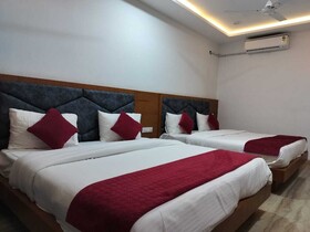Hotel Brij Palace & Restaurant