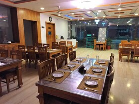 Hotel Brij Palace & Restaurant