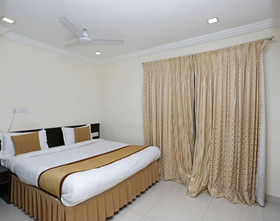 Hotel Golden Wings