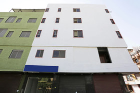 Hotel Golden Wings