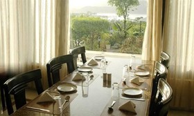 Hotel Hilltop Palace