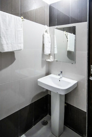 Hotel Jai Hind By OYO Rooms