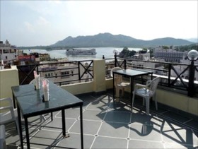 Piggy Hostel Udaipur