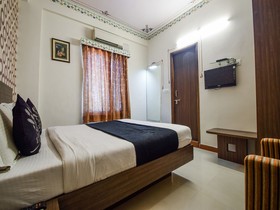 Hotel King Mansion By OYO Rooms