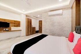 Hotel Krishnaraj by OYO Rooms