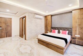 Hotel Krishnaraj by OYO Rooms