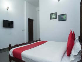 Hotel Manwar by OYO Rooms