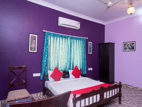 Hotel Manwar by OYO Rooms