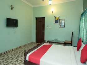 Hotel Manwar by OYO Rooms
