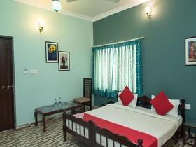 Hotel Manwar by OYO Rooms