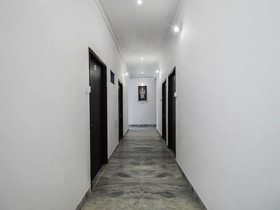 Hotel Moonlight By OYO Rooms