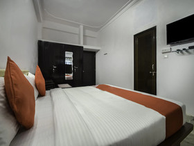 Hotel Moonlight By OYO Rooms