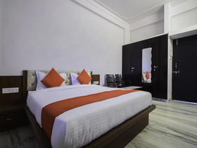 Hotel Moonlight By OYO Rooms
