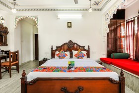 Hotel Pichola Haveli by FabHotels