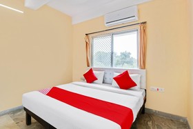Hotel Shreeji Villa by OYO Rooms
