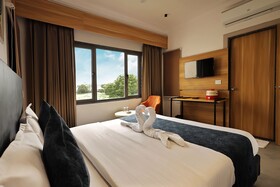 Hotel Sparkle Inn