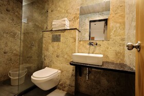 Hotel Sparkle Inn
