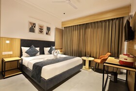 Hotel Sparkle Inn
