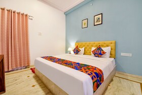 Hotel The Castle Homestay I By FabHotels