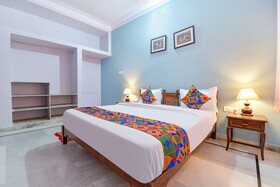 Hotel The Castle Homestay I By FabHotels