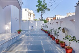 Hotel The Castle Homestay I By FabHotels