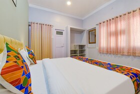 Hotel The Castle Homestay I By FabHotels