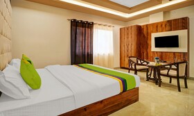 Itsy By Treebo Eagle Inn With Mountain