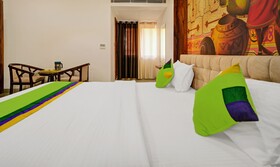 Itsy By Treebo Eagle Inn With Mountain