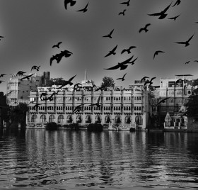 Lake Pichola Hotel