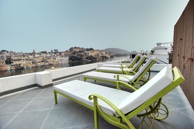 Lake Pichola Hotel