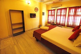 The Lake View Hotel, On Lake Pichola