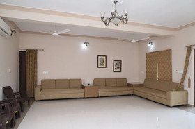 Mewar Mansion by Vista Rooms