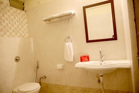 North Star by OYO Rooms