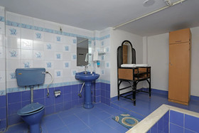OYO 10206 Home Modern Stay Near Fateh Sagar