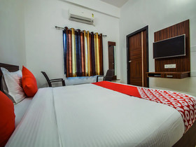OYO 23381 Hotel Sagar Ratna