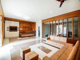 OYO 24327 Royale Sejour